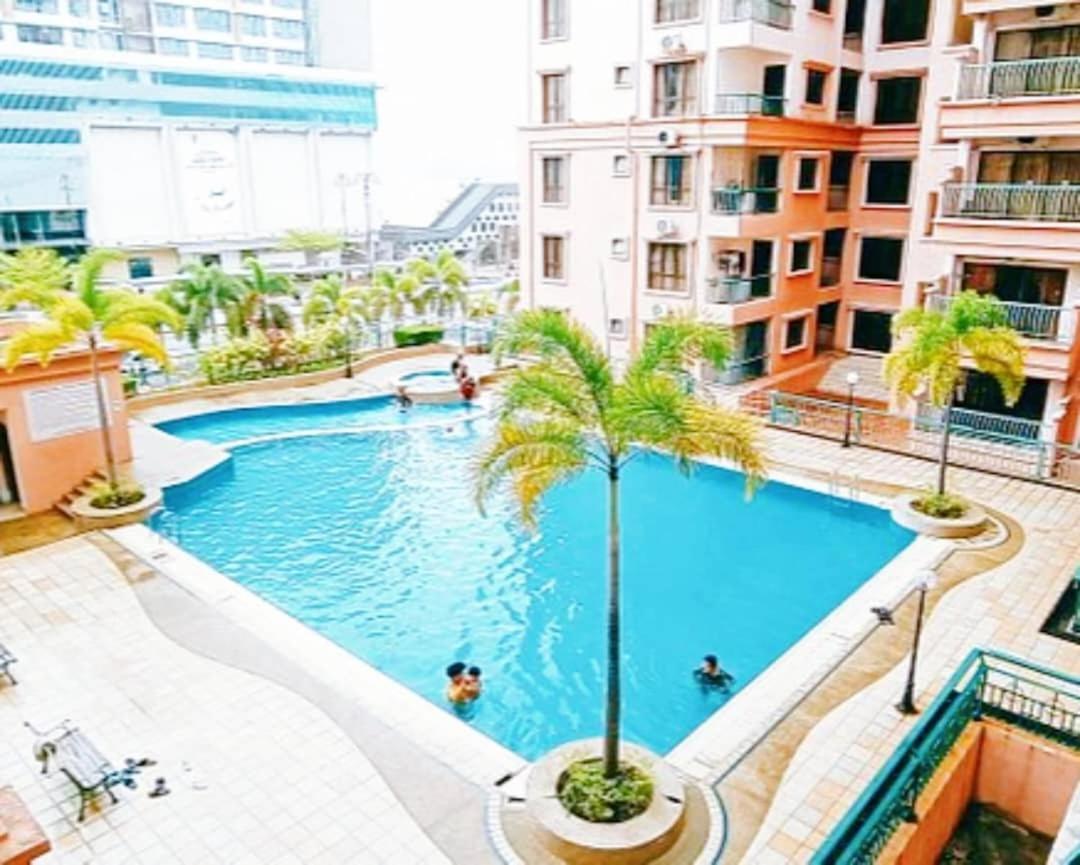 Marina Court Kota Kinabalu Sabah By Zizie Homes Buitenkant foto